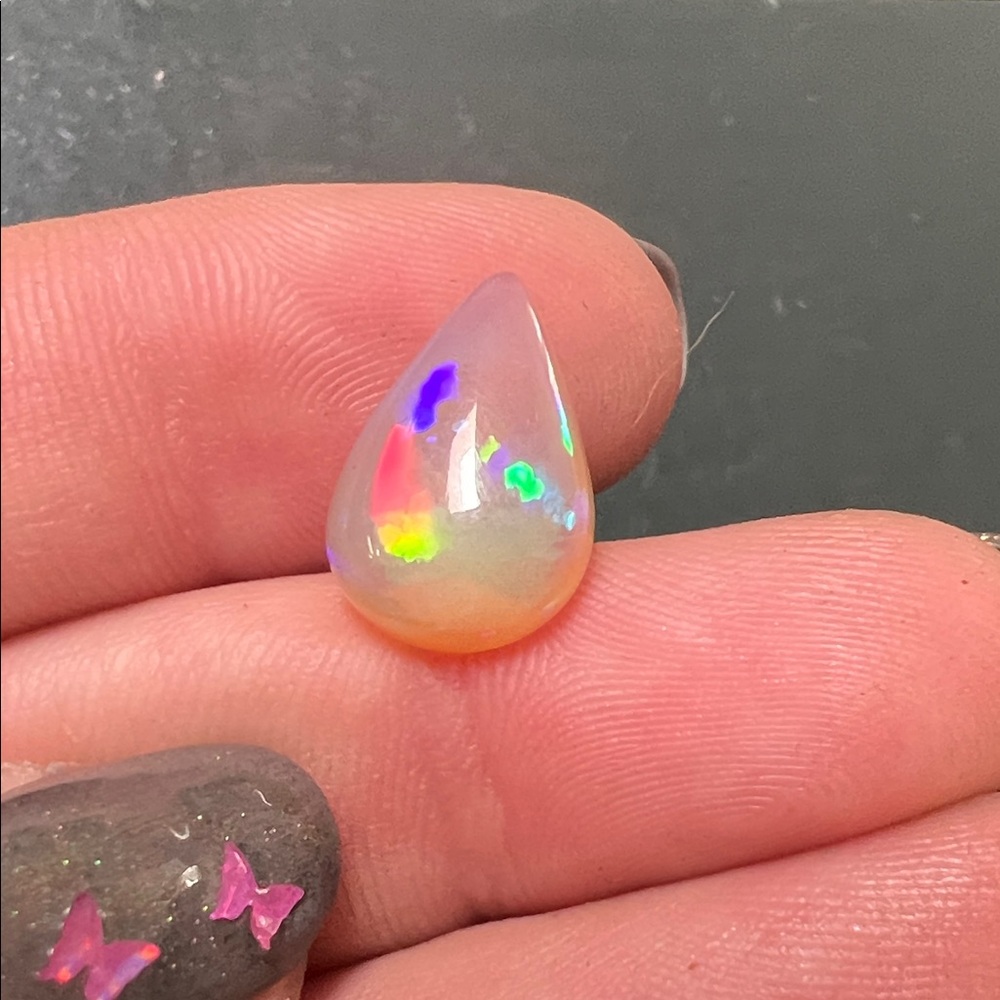 Gorgeous Large Teardrop Jelly Opal Peachy w/ Vibrant Fire 🔥 Loose Gemstone